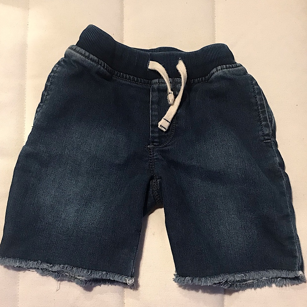 GAP jorts / Jean shorts size 5 toddler. Basically new